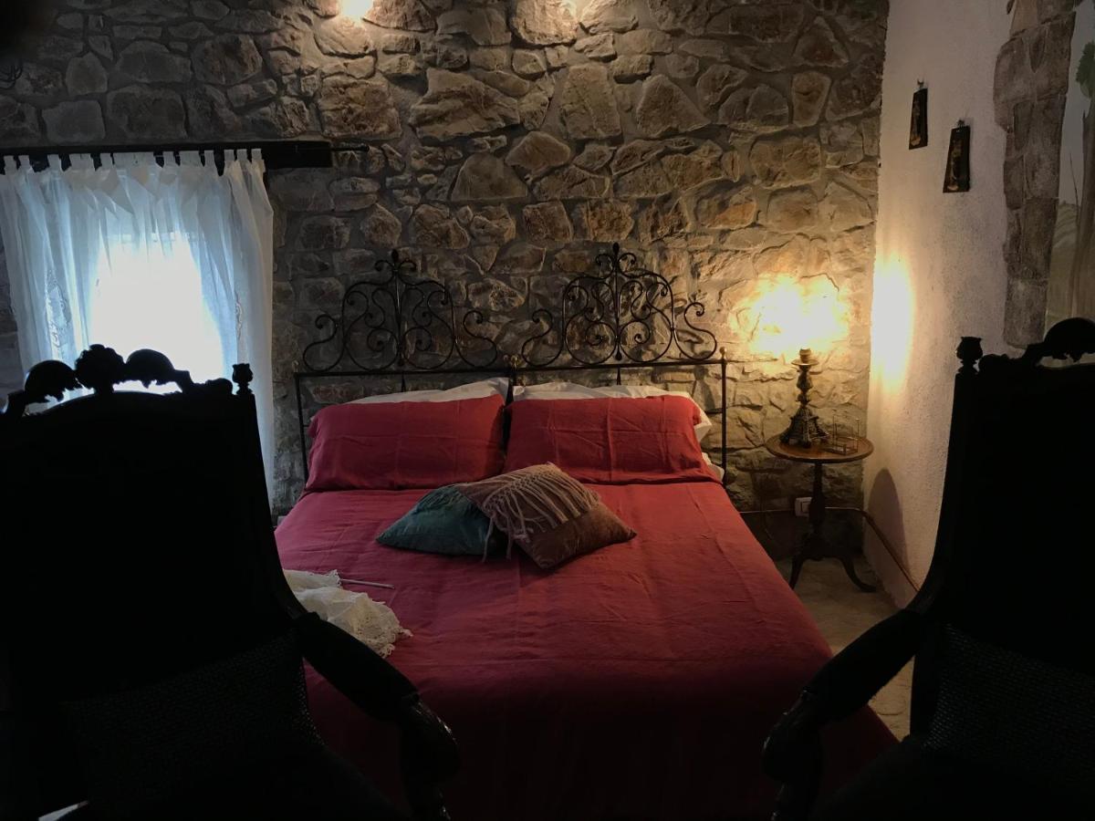 Borgo Manca Suite Sasso di Castalda Exterior foto